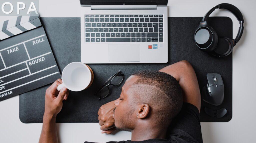 psicología detrás de la procrastinación: por qué tu cerebro sabotea tus planes